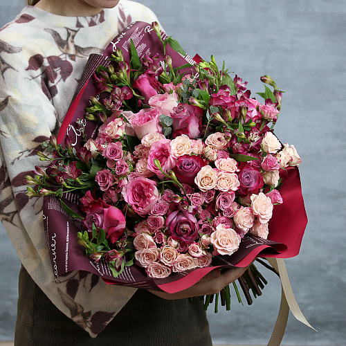 Купить цветы Букет Букет цветов Малиновый закат в интернет магазине в Москве