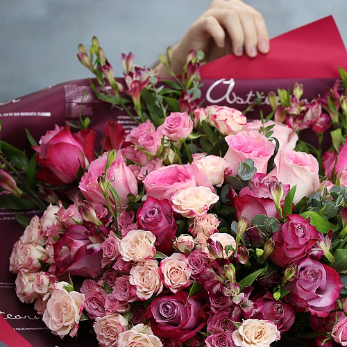 Купить цветы Букет Букет цветов Малиновый закат в интернет магазине в Москве